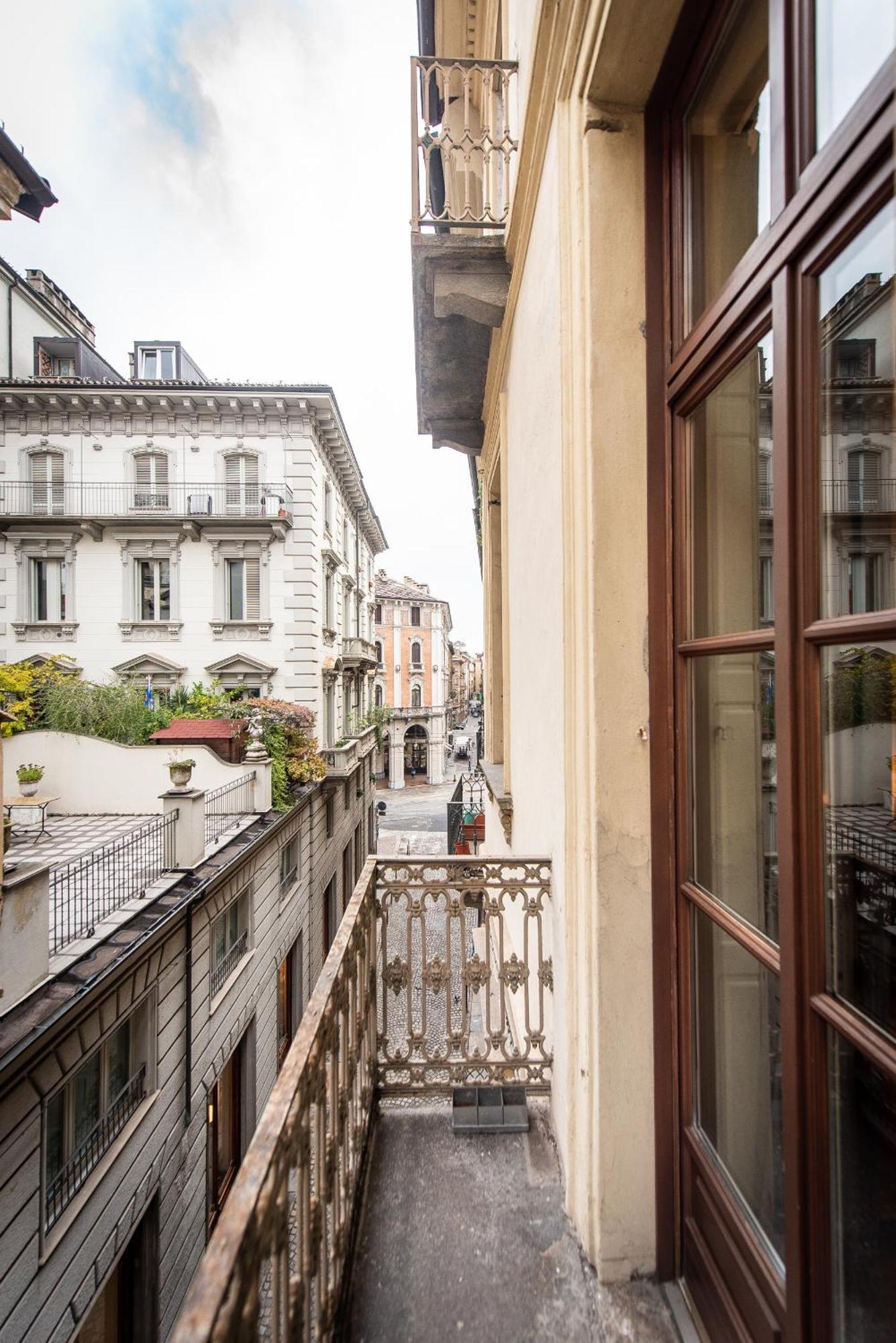 Appartamenti De Lellis - Torino Centro Екстериор снимка